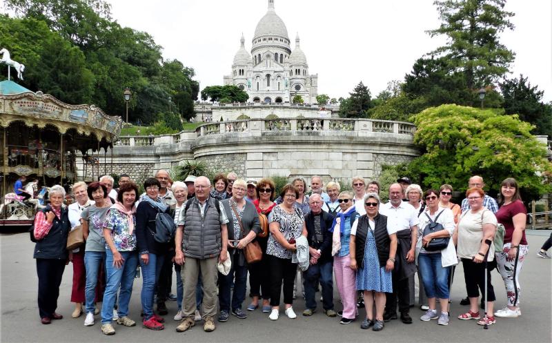 Unsere Gruppe vor der Sacré Coeur de Montmartre